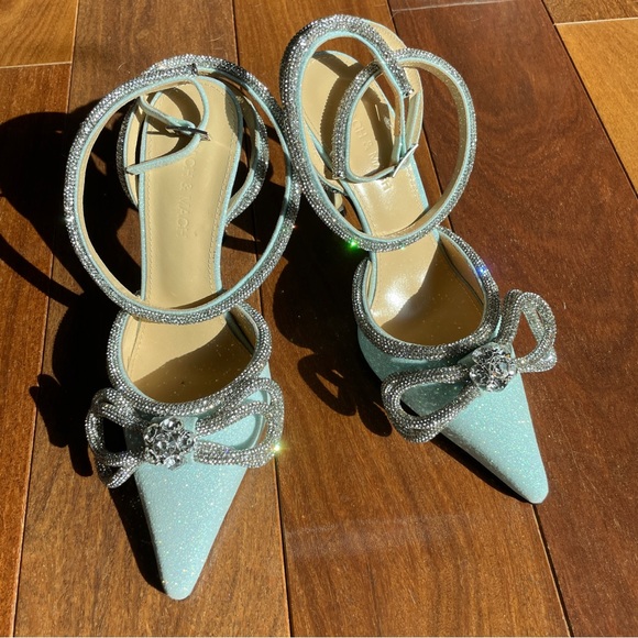 Mach & Mach double crystal bow shimmer ankle strap heels - Picture 5 of 17